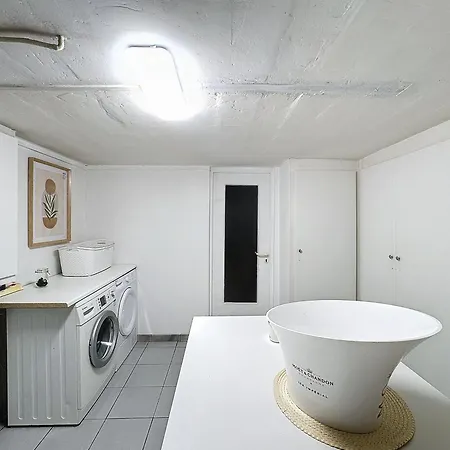 Cosy Avec Jardin&garage Prive 10min De Reims 펜션 *