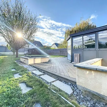 Cosy Avec Jardin&garage Prive 10min De Reims Holiday home Champigny (Marne)