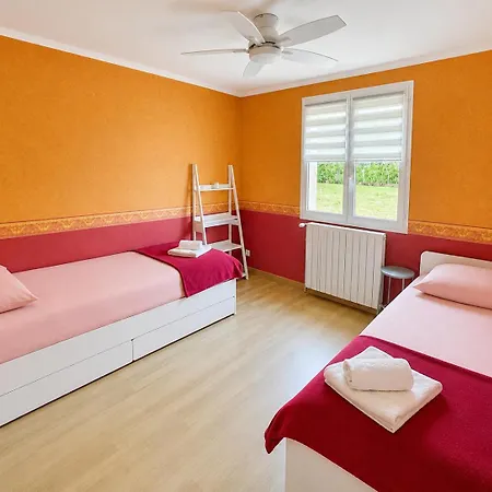 Cosy Avec Jardin&garage Prive 10min De Reims